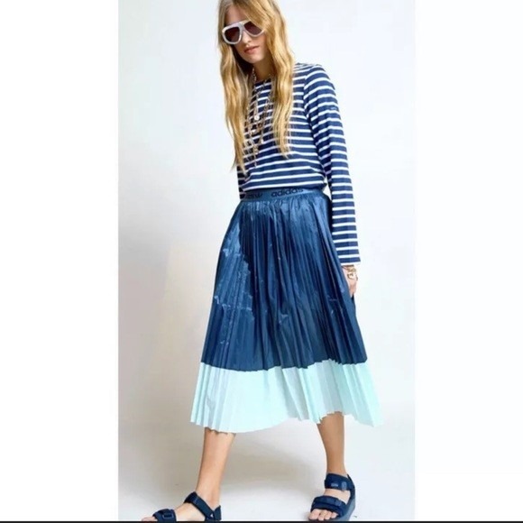 adidas Dresses & Skirts - Adidas Originals Pleated Midi Skirt Women Medium Legacy Blue/Dash Green FU3757
